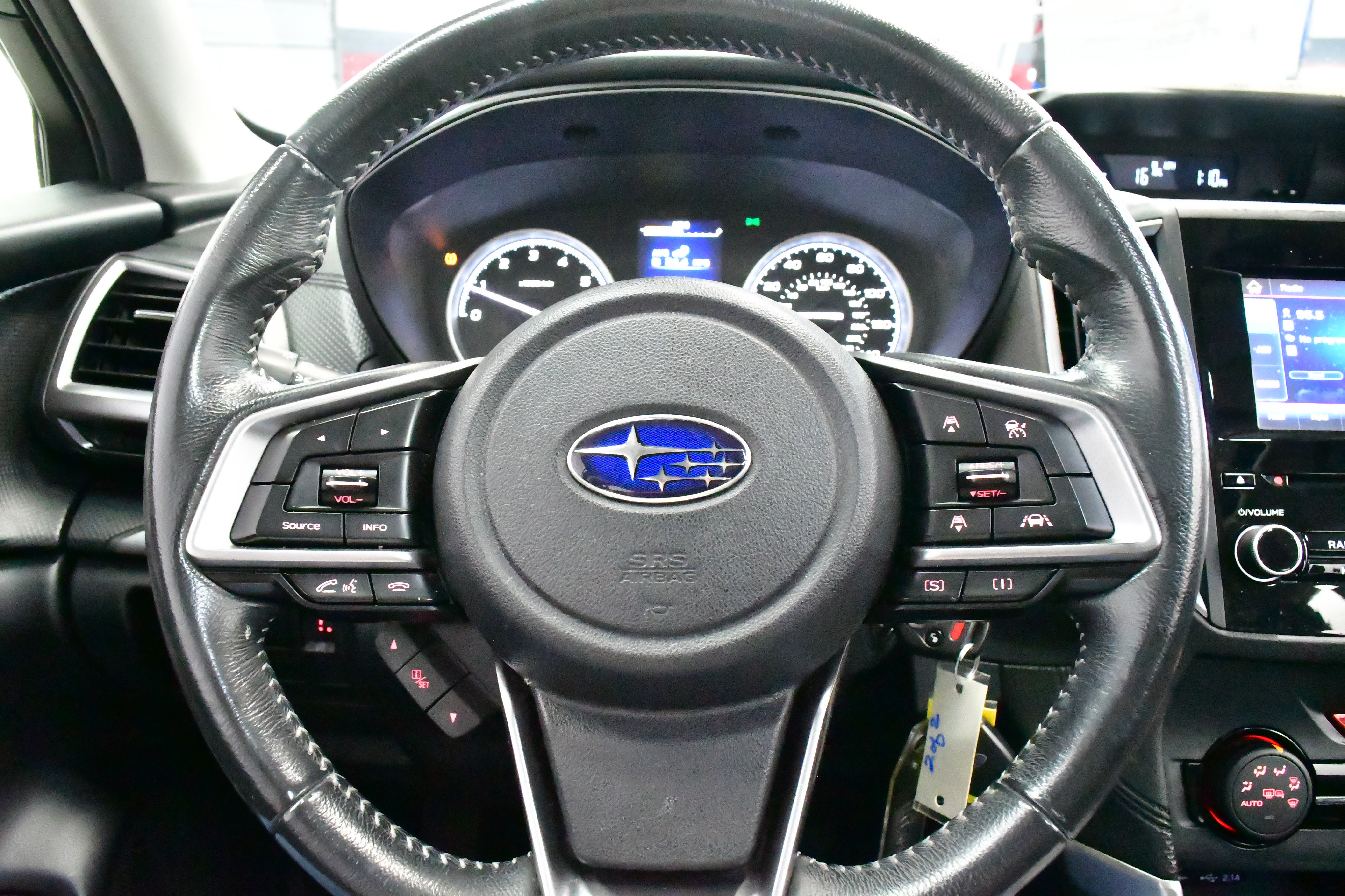 Used 2019 Subaru Forester Premium w/ All-Weather Package image 30