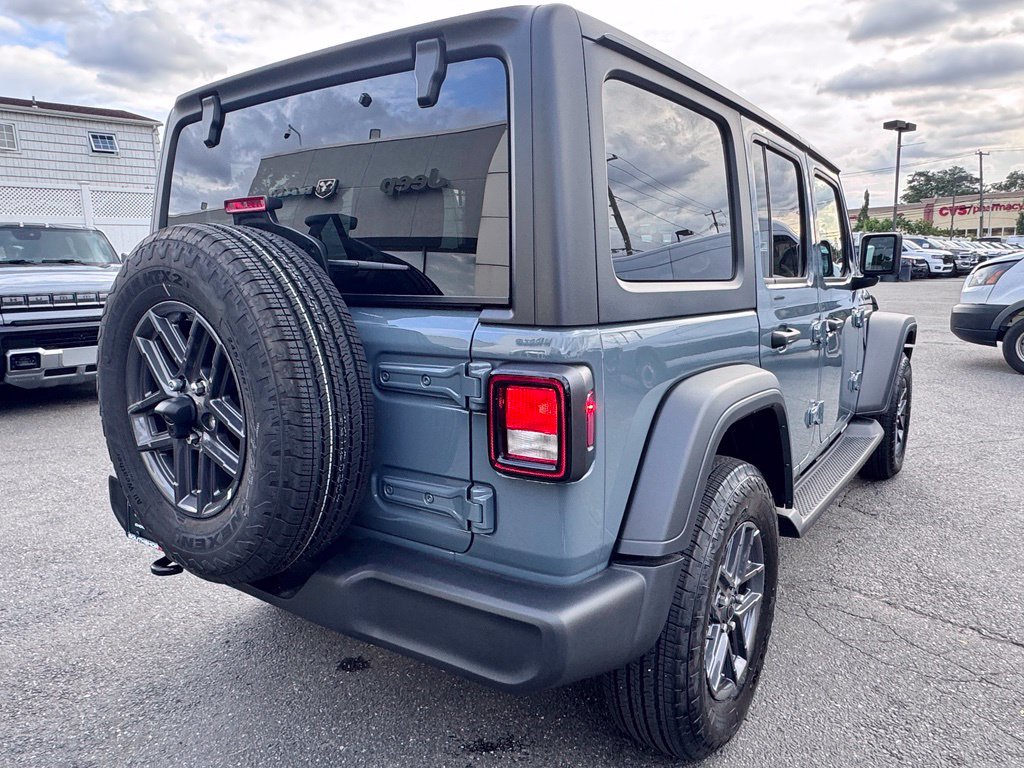 New 2026 Jeep Wrangler Unlimited Sport AWD/4WD image 8