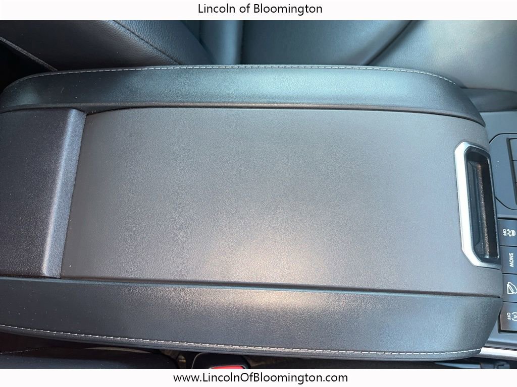 Used 2022 Toyota Highlander XLE image 24