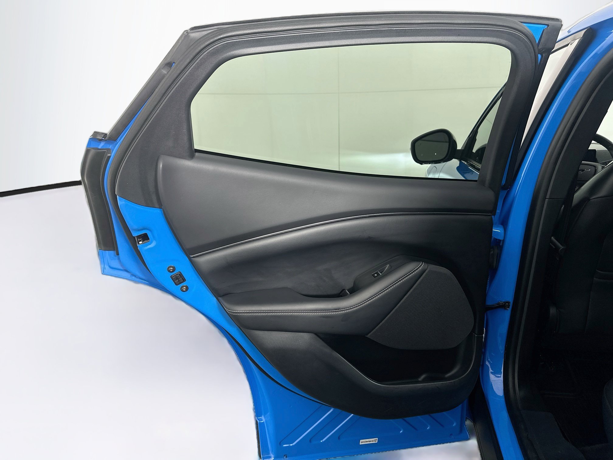 Used 2023 Ford Mustang Mach-E Select RWD image 26