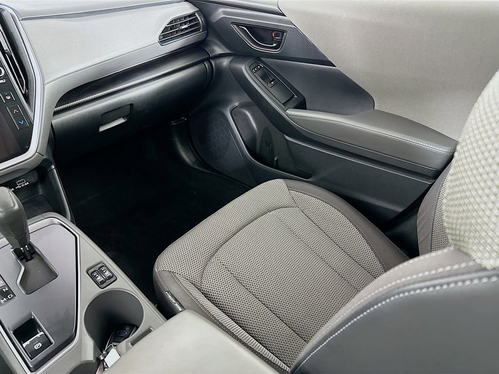 Used 2024 Subaru Crosstrek 2.0i Premium image 31