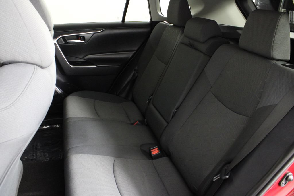 Used 2019 Toyota RAV4 XLE FWD image 20