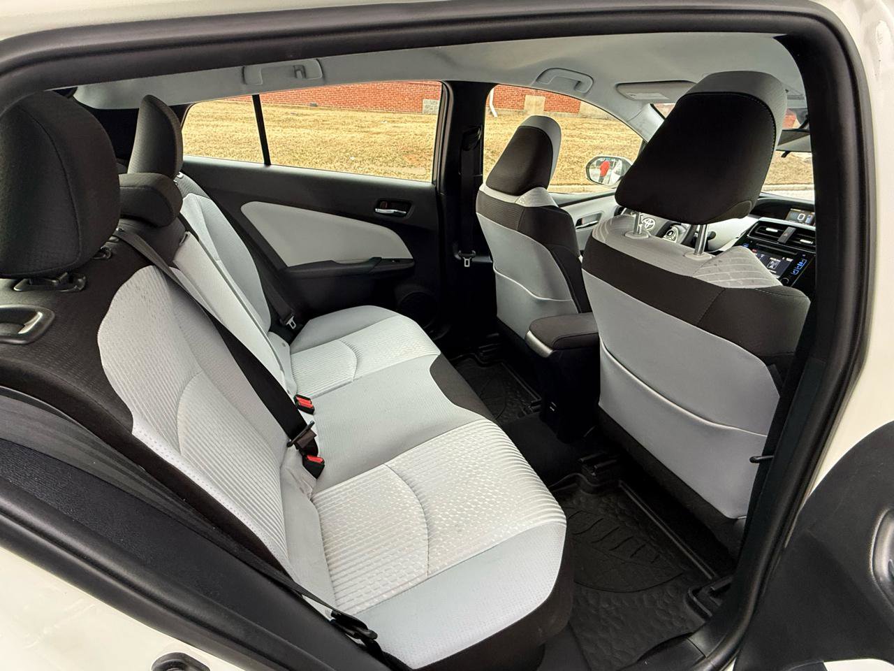 Used 2018 Toyota Prius Two w/ Prius Two Safety Plus Package image 21