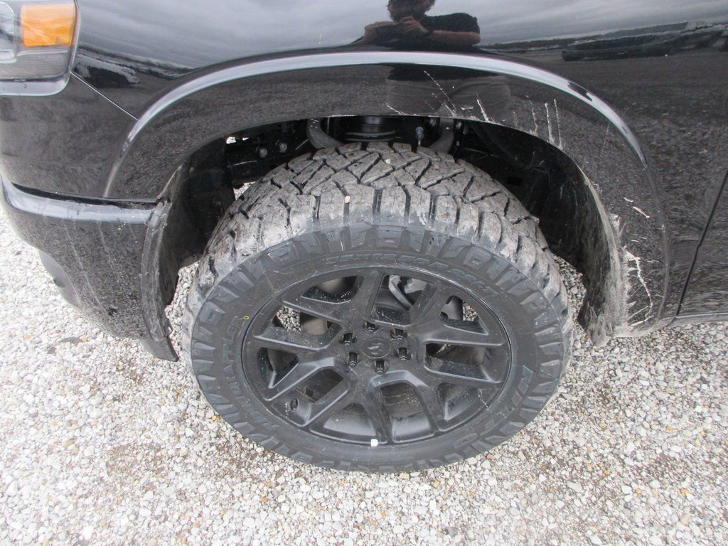 New 2026 RAM 1500 Laramie w/ Night Edition AWD/4WD image 10