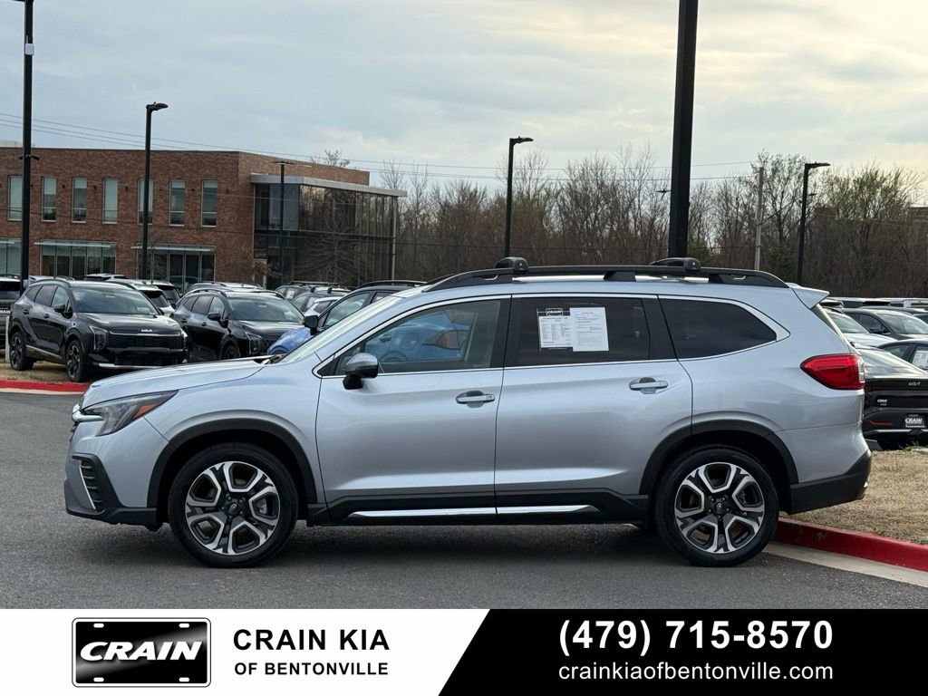 Used 2023 Subaru Ascent Limited AWD/4WD image 4
