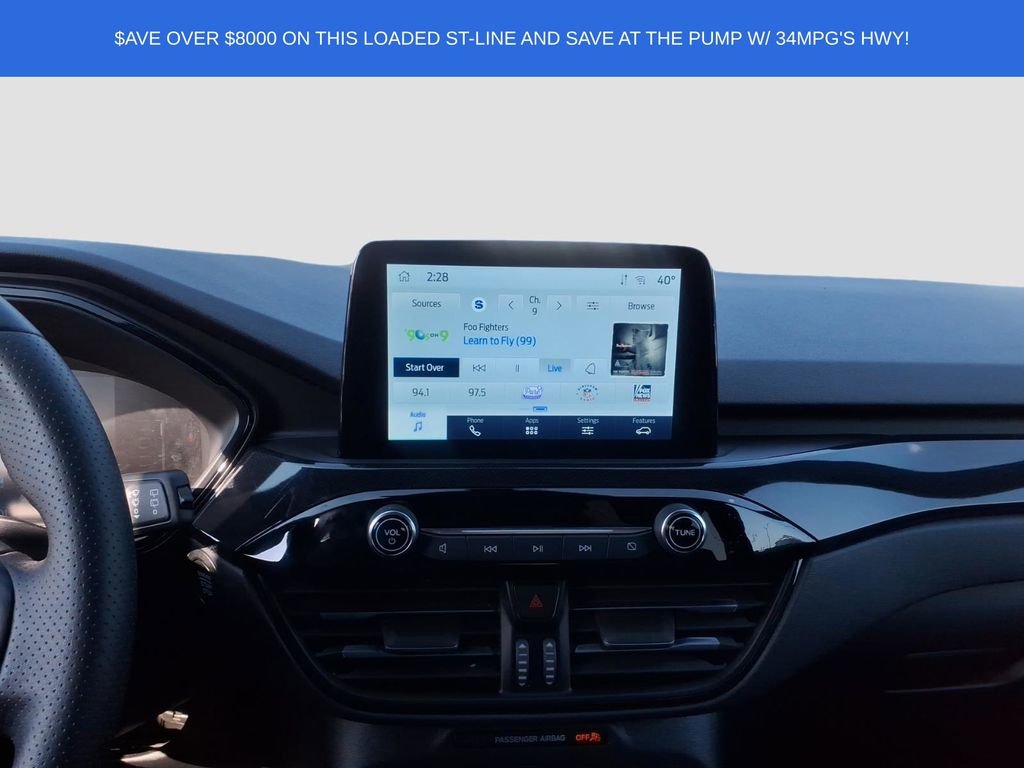 Used 2025 Ford Escape ST-Line image 27