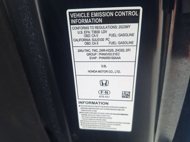 Used 2023 Honda Pilot TrailSport image 22