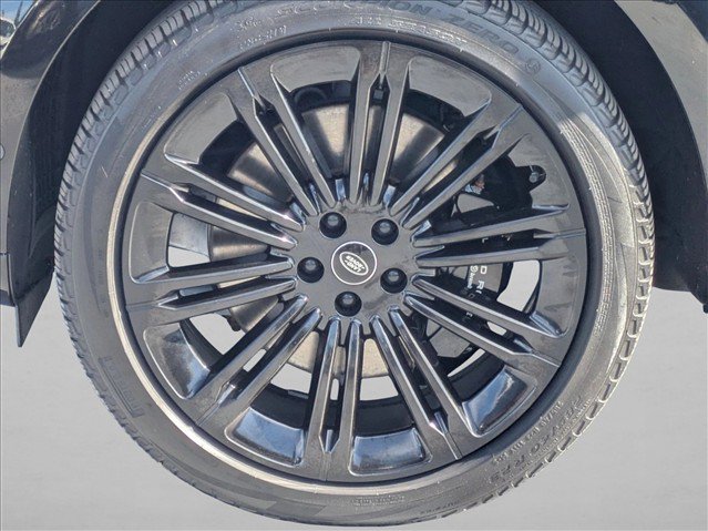 Used 2023 Land Rover Range Rover SE AWD/4WD image 27