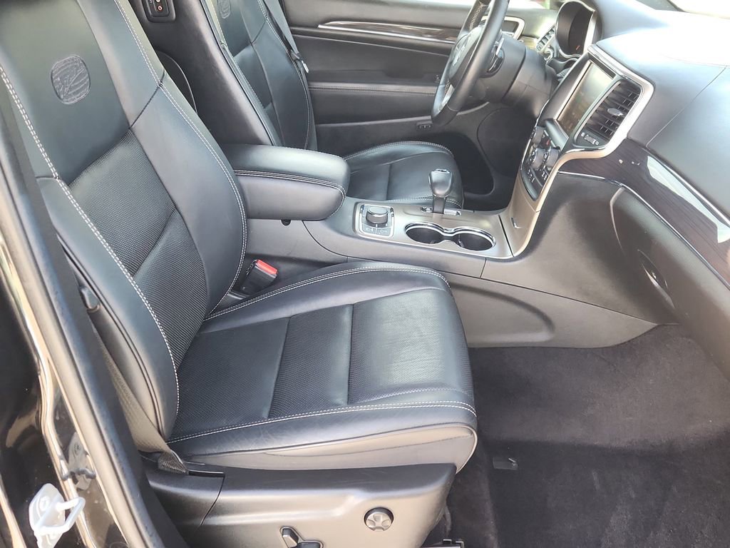 Used 2014 Jeep Grand Cherokee Overland image 17