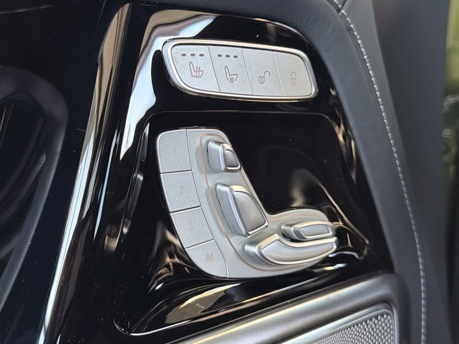 New 2027 Mercedes-Benz G 63 AMG 4MATIC image 12