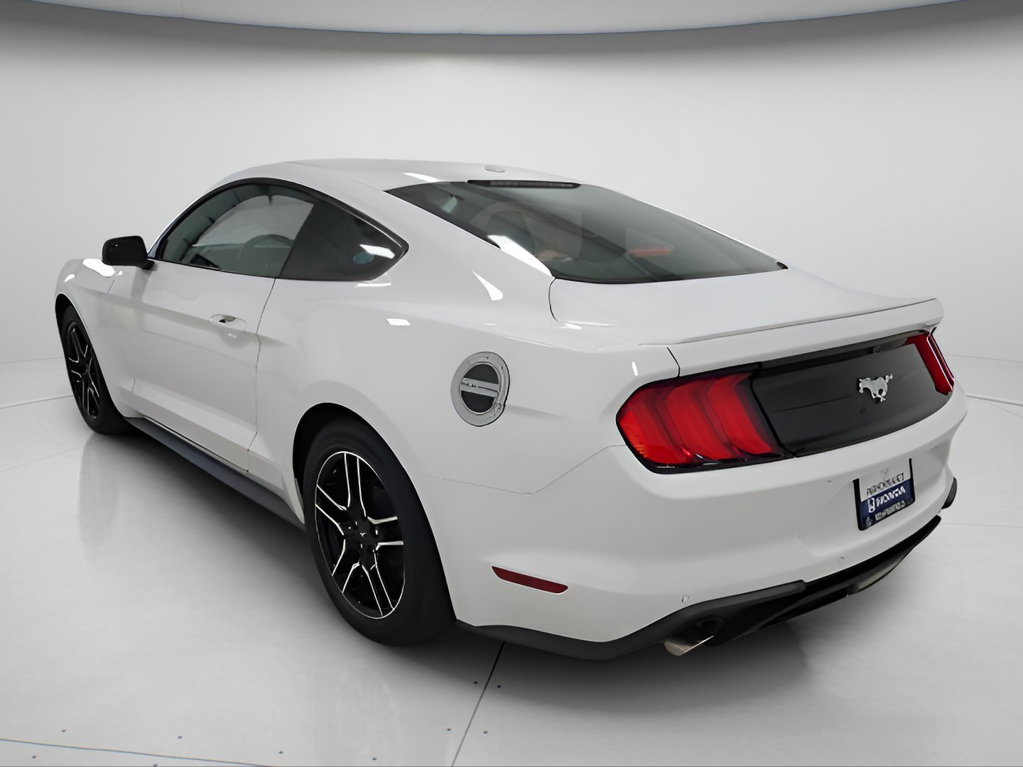 Used 2019 Ford Mustang Coupe w/ Equipment Group 101A RWD image 5