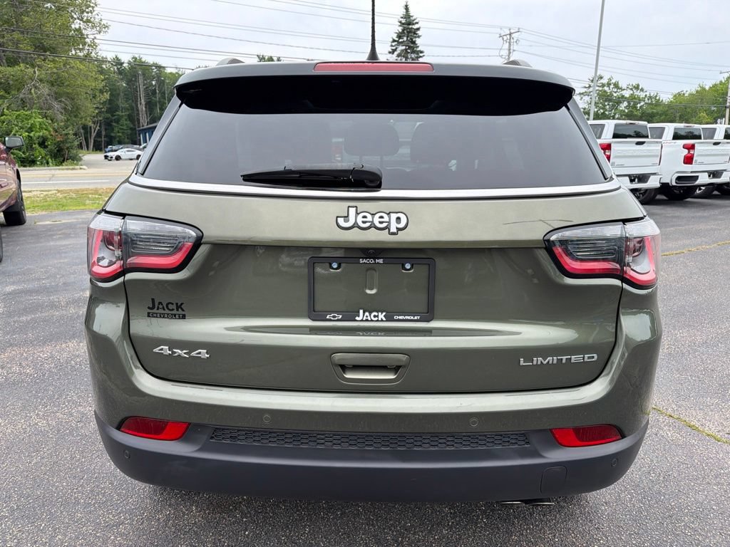 Used 2018 Jeep Compass Limited w/ Navigation Group AWD/4WD image 6