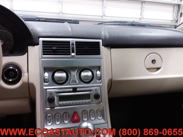 Used 2006 Chrysler Crossfire Limited RWD image 11