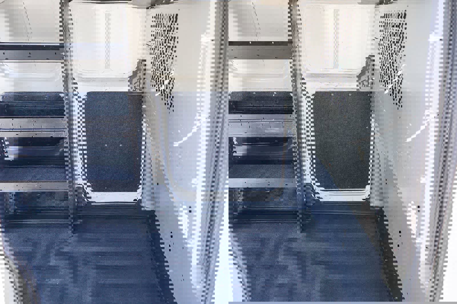 Used 2018 Nissan NV200 S w/ Cruise Control Package image 24