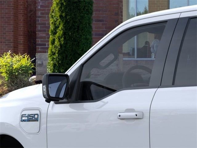 New 2025 Ford F150 Lightning Flash image 20