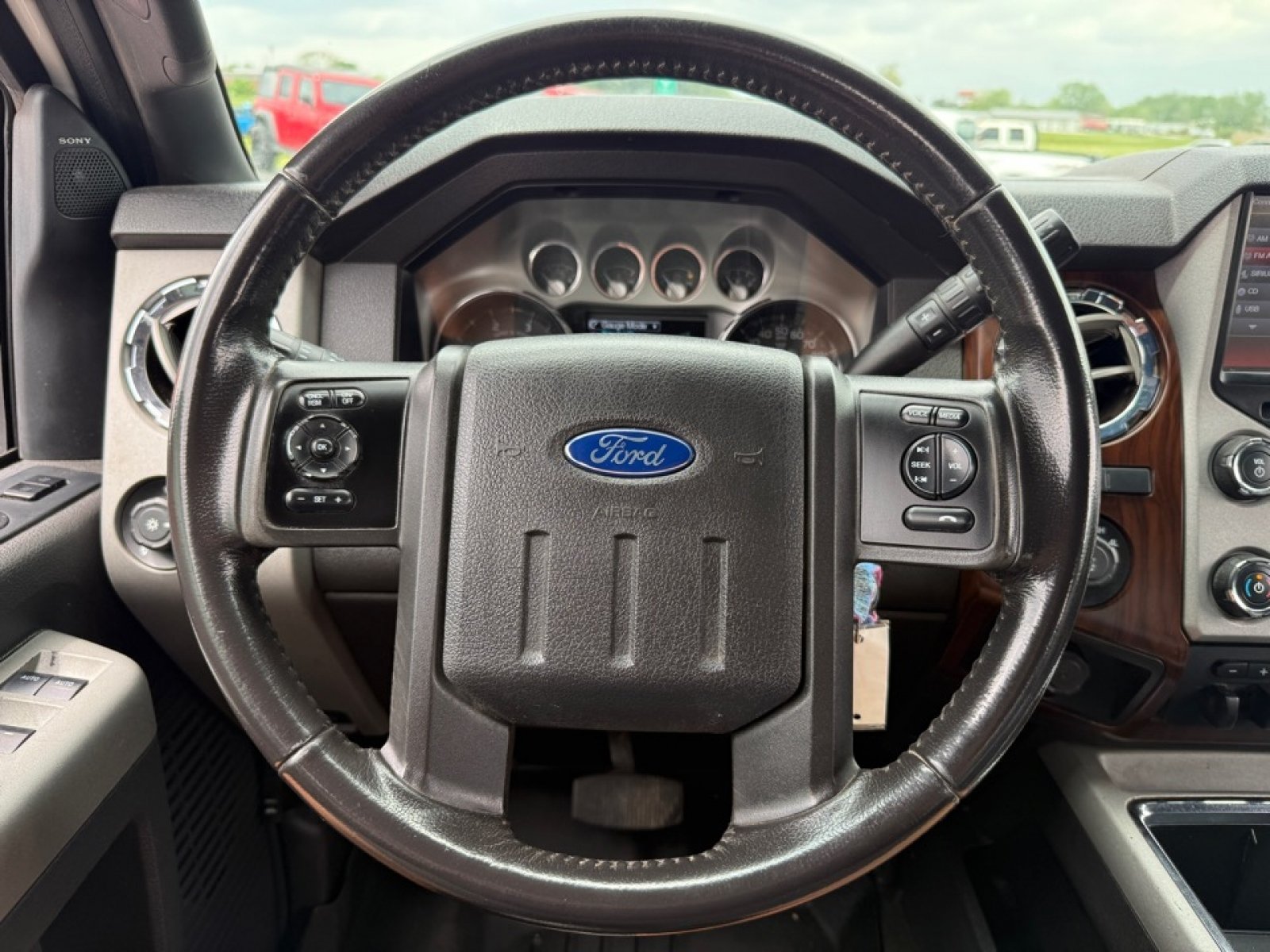 Used 2013 Ford F250 Lariat w/ Lariat Ultimate Pkg AWD/4WD image 21