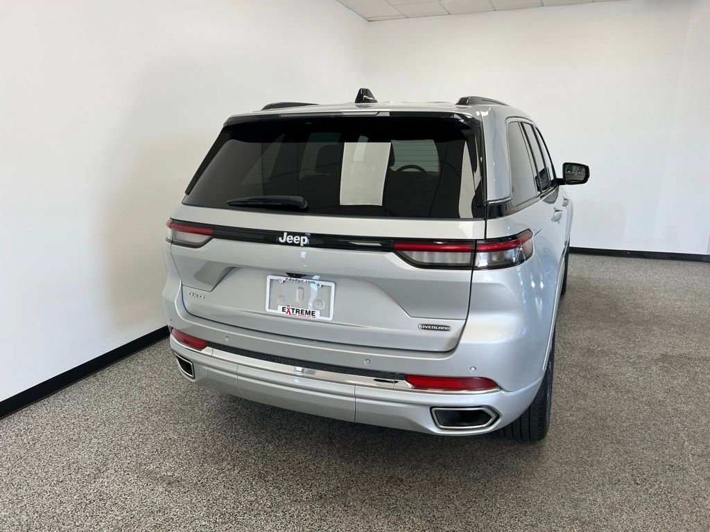Used 2024 Jeep Grand Cherokee Overland image 6