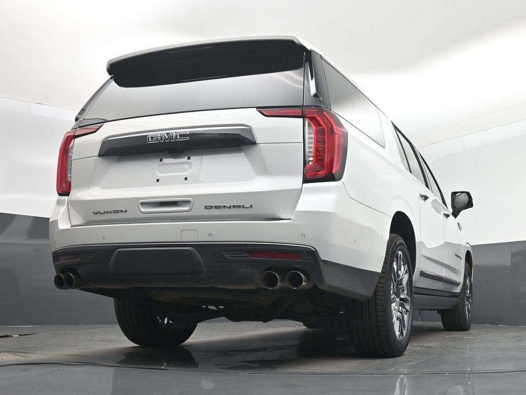 Used 2023 GMC Yukon XL Denali Ultimate image 59