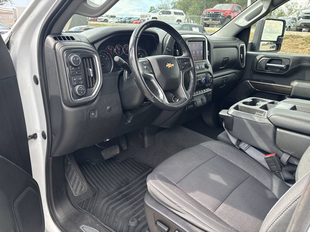 Used 2020 Chevrolet Silverado 2500 LT w/ All Star Edition AWD/4WD image 13