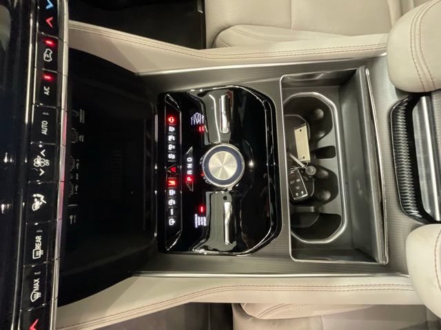 New 2026 Jeep Grand Wagoneer Summit w/ Rear Seat Video Group I AWD/4WD image 21