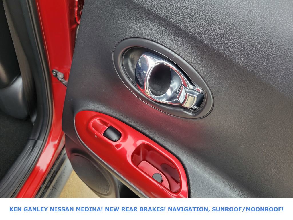 Used 2014 Nissan Juke SL image 47