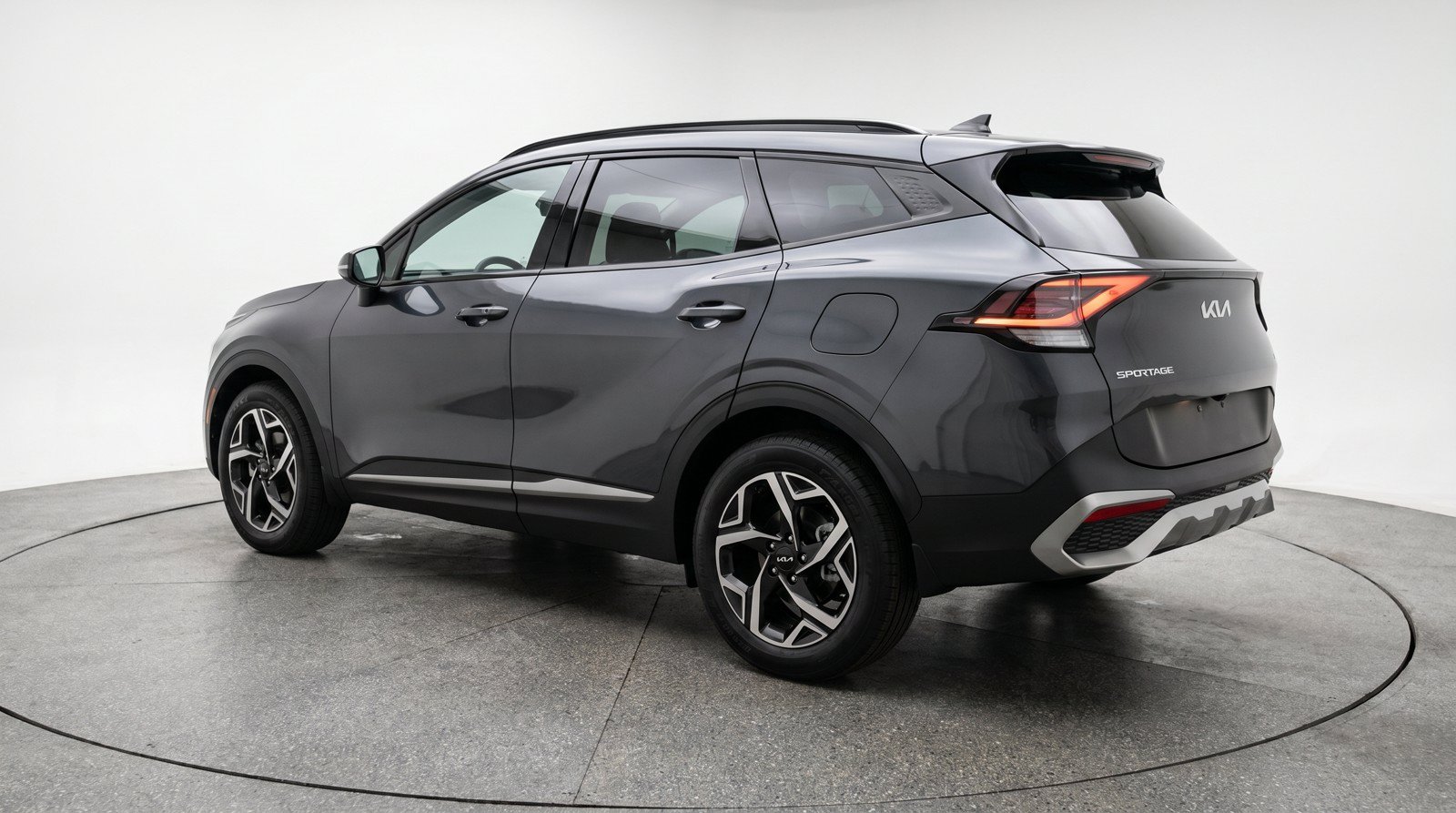Used 2025 Kia Sportage LX AWD/4WD image 6