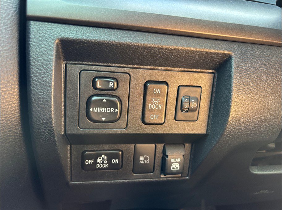 Used 2021 Toyota Tundra SR5 RWD image 33