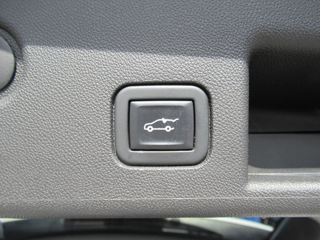 Used 2021 Chevrolet Equinox Premier FWD image 34