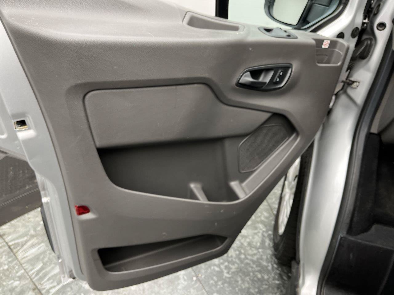Certified 2020 Ford Transit 150 XLT RWD image 6