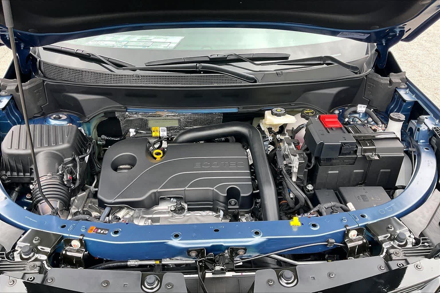 New 2026 Chevrolet Equinox RS w/ LPO, Floor Liner Package FWD image 16
