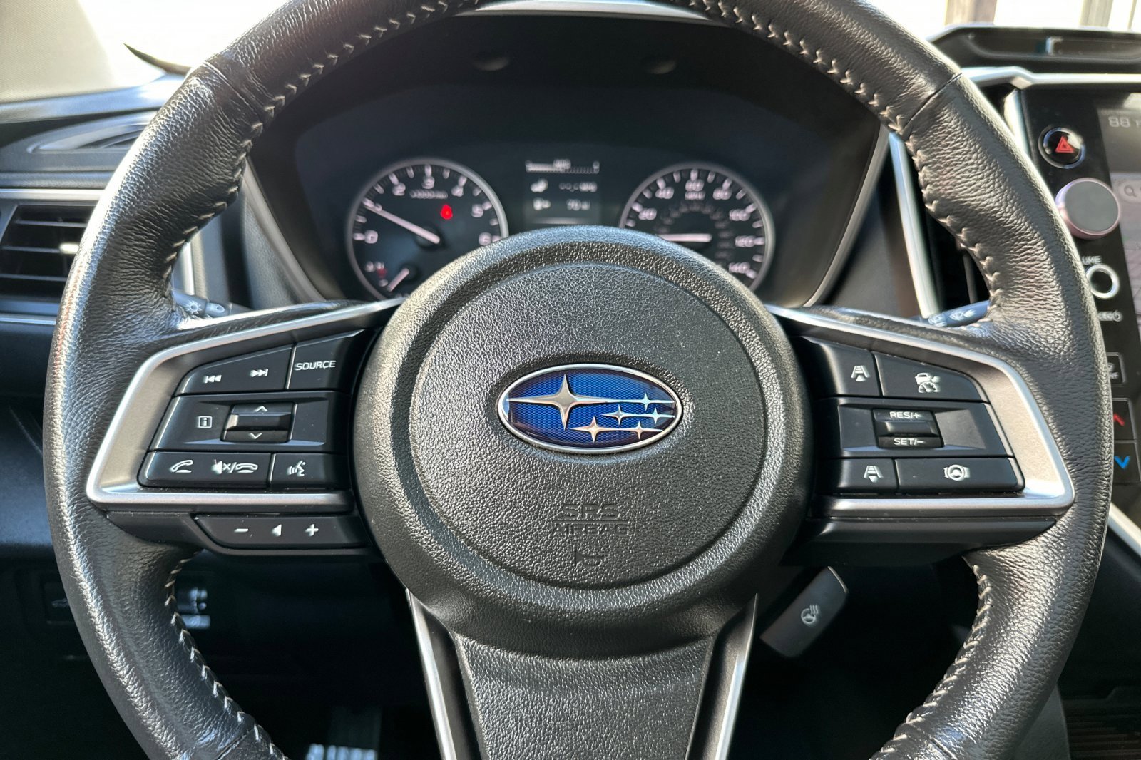 Used 2024 Subaru Ascent Limited w/ Technology Package image 26