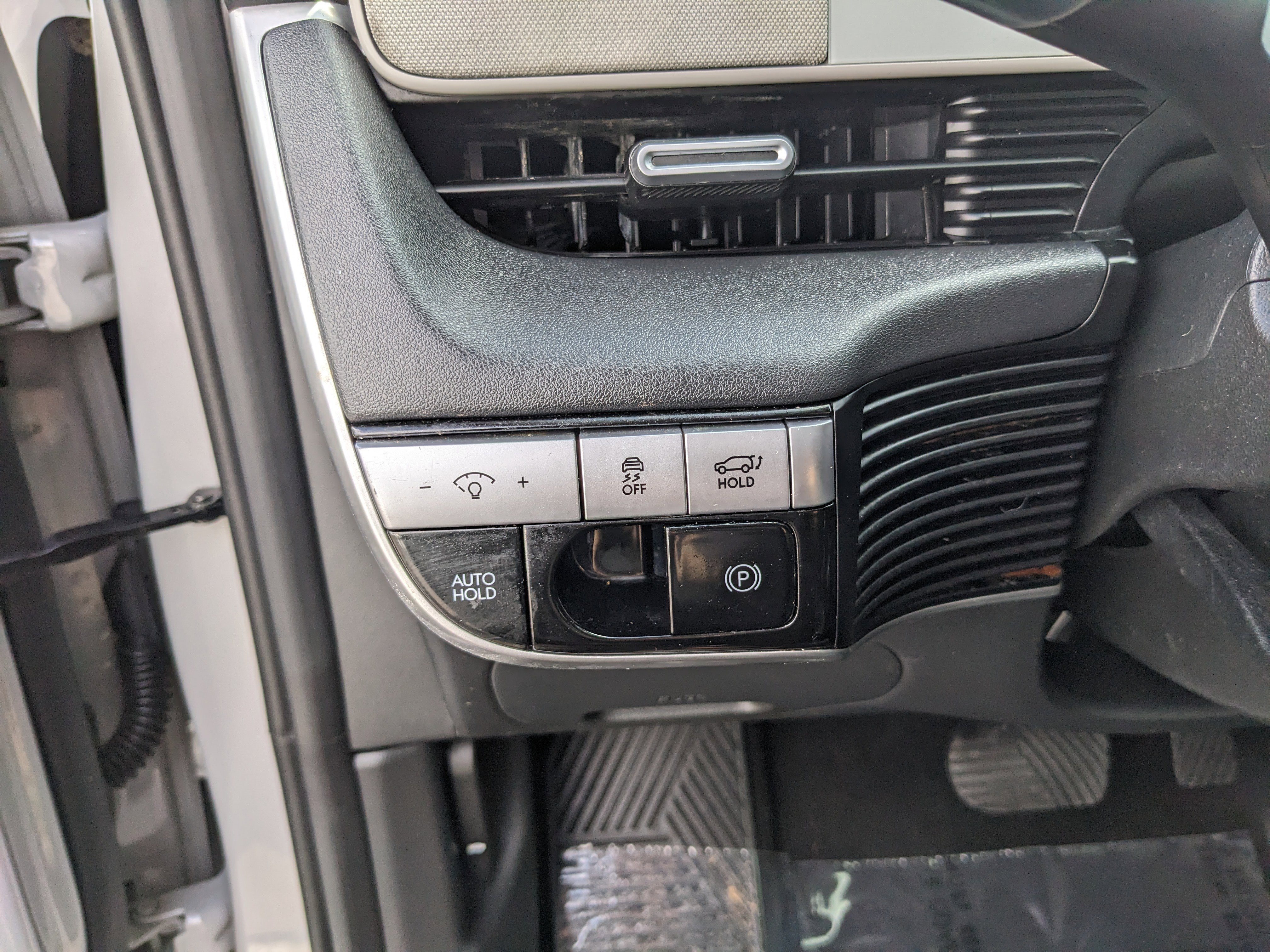 Used 2023 Hyundai Ioniq 5 SEL image 28