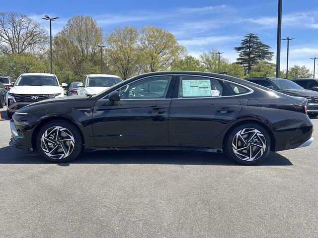 New 2026 Hyundai Sonata SEL FWD image 32