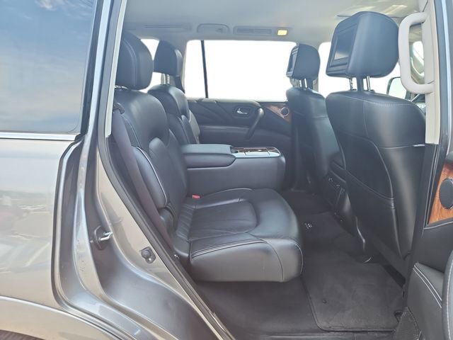 Used 2016 INFINITI QX80 Limited AWD/4WD image 10