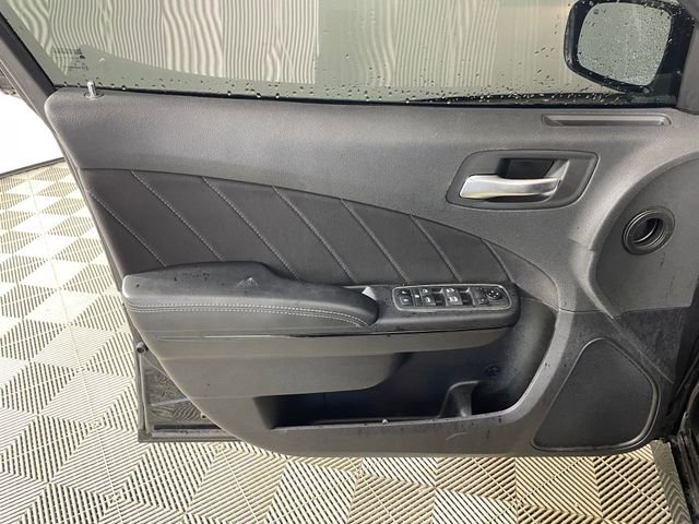 Used 2020 Dodge Charger R/T w/ Blacktop Package image 9