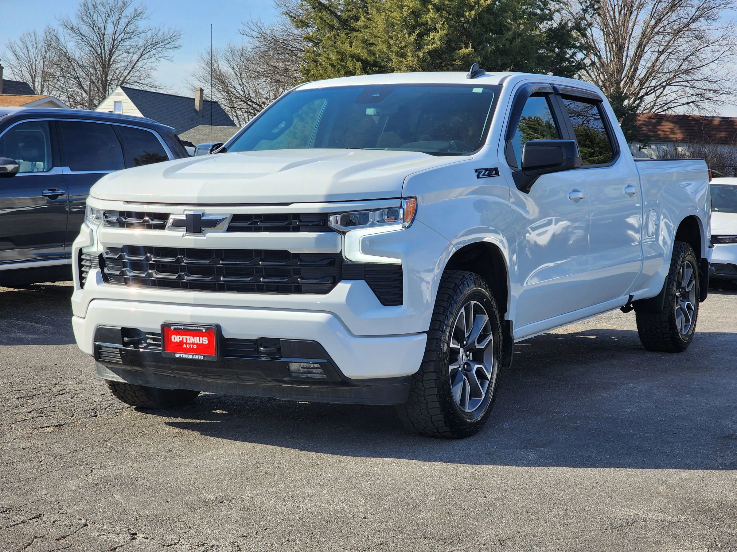 Used 2023 Chevrolet Silverado 1500 RST AWD/4WD image 3