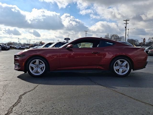 New 2026 Ford Mustang Coupe image 4
