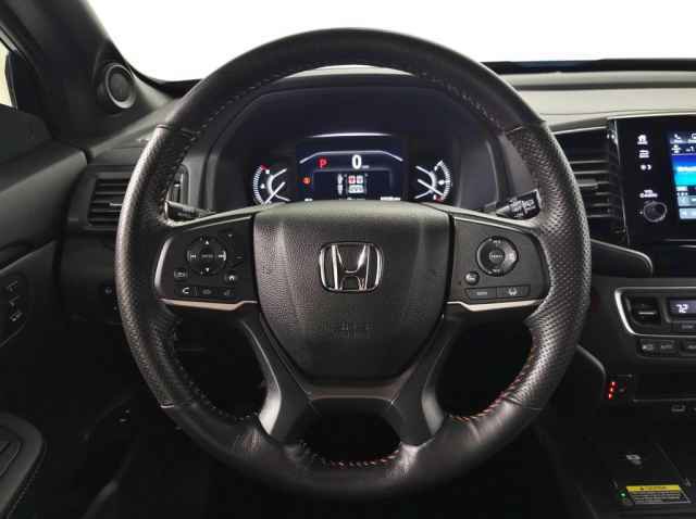 Used 2025 Honda Passport TrailSport image 21