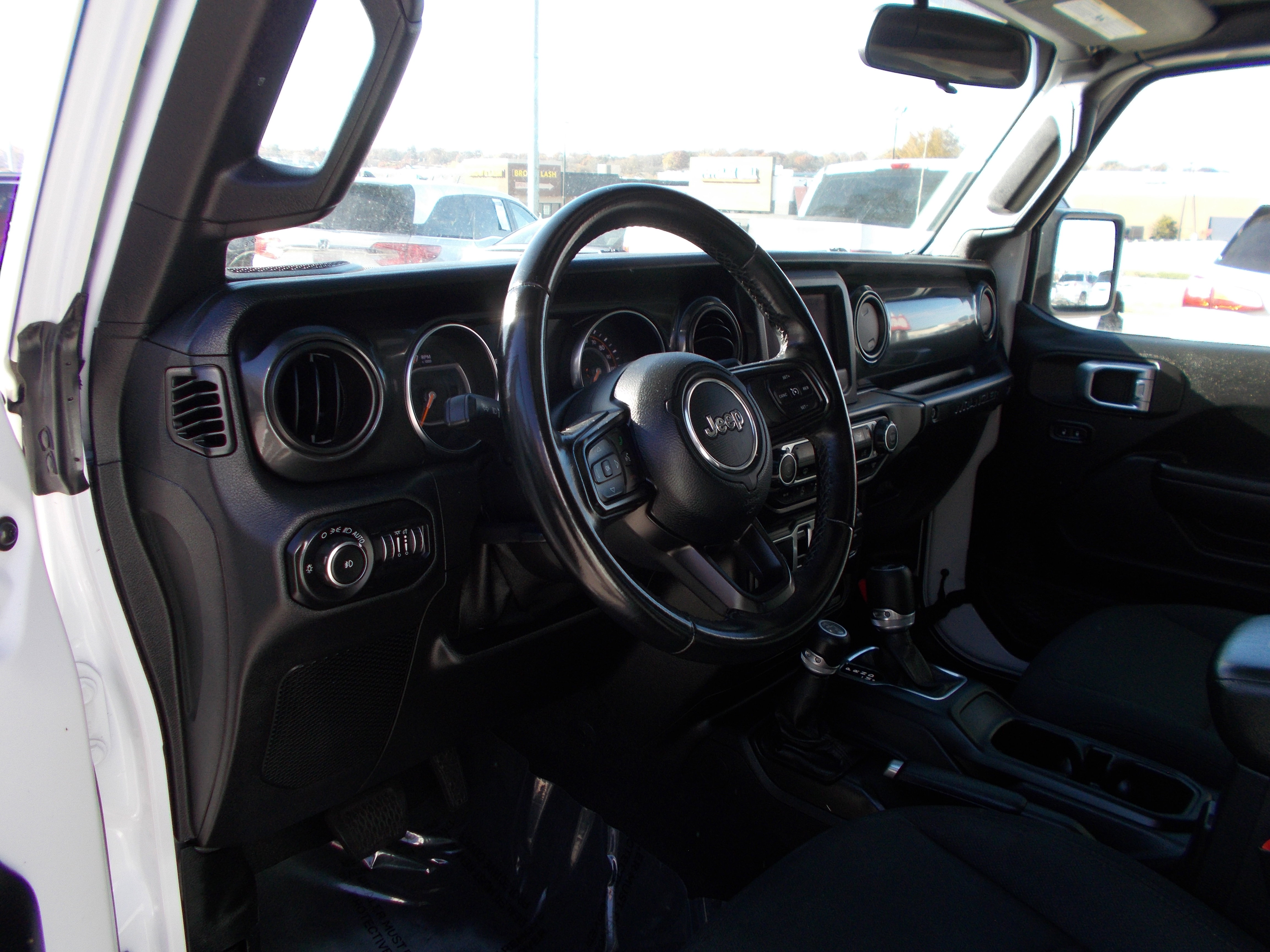 Used 2020 Jeep Wrangler Unlimited Sport image 11