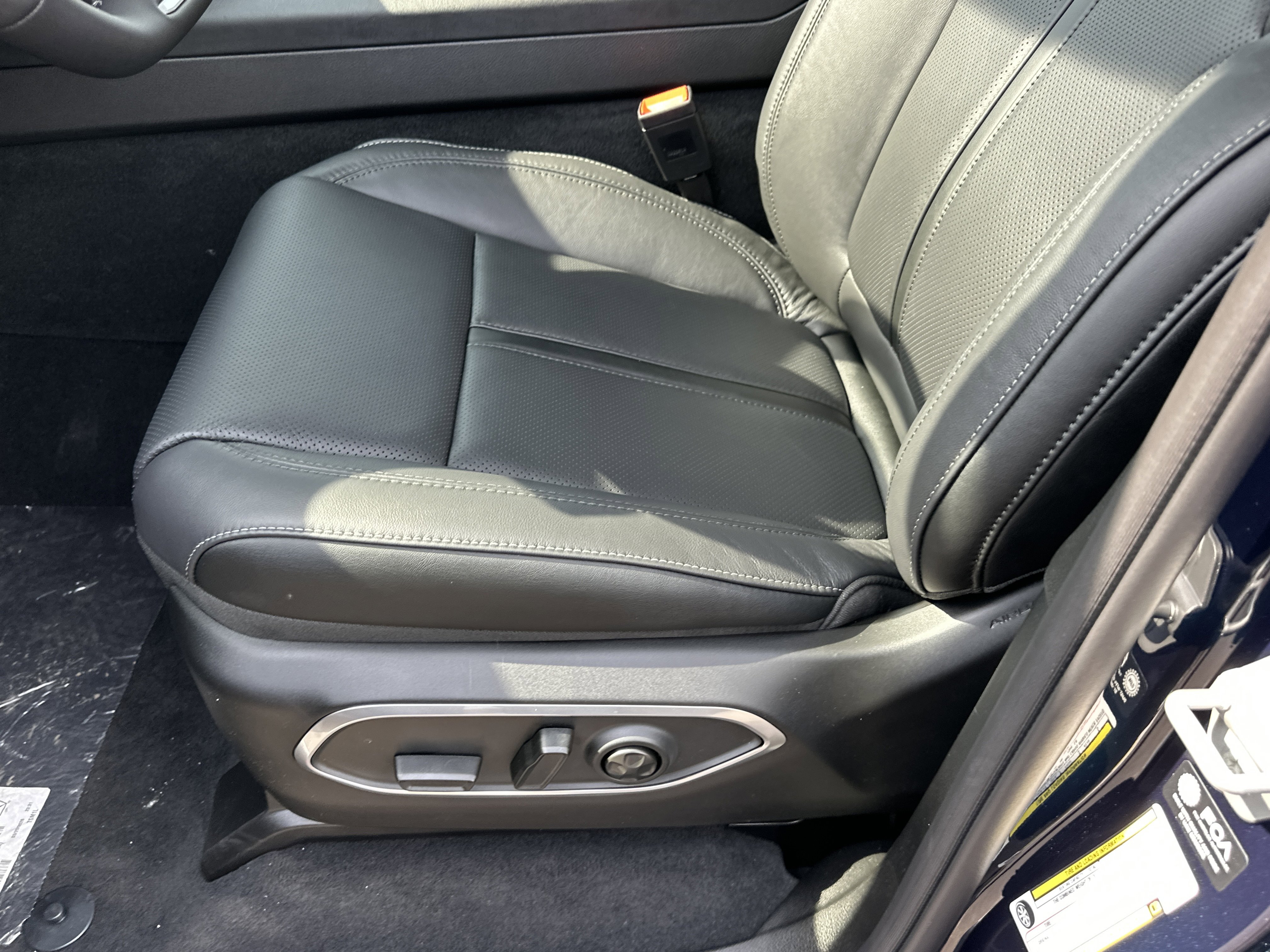 New 2026 Jeep Grand Wagoneer Limited AWD/4WD image 26