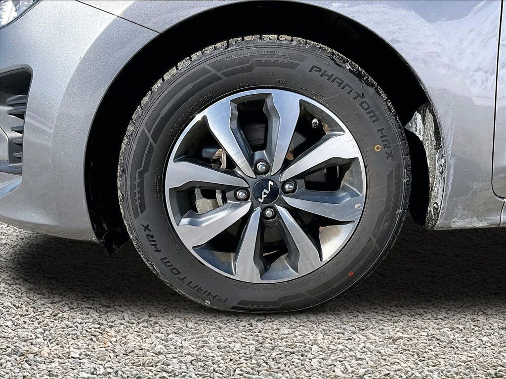 Used 2023 Kia Rio S w/ Technology Package image 7