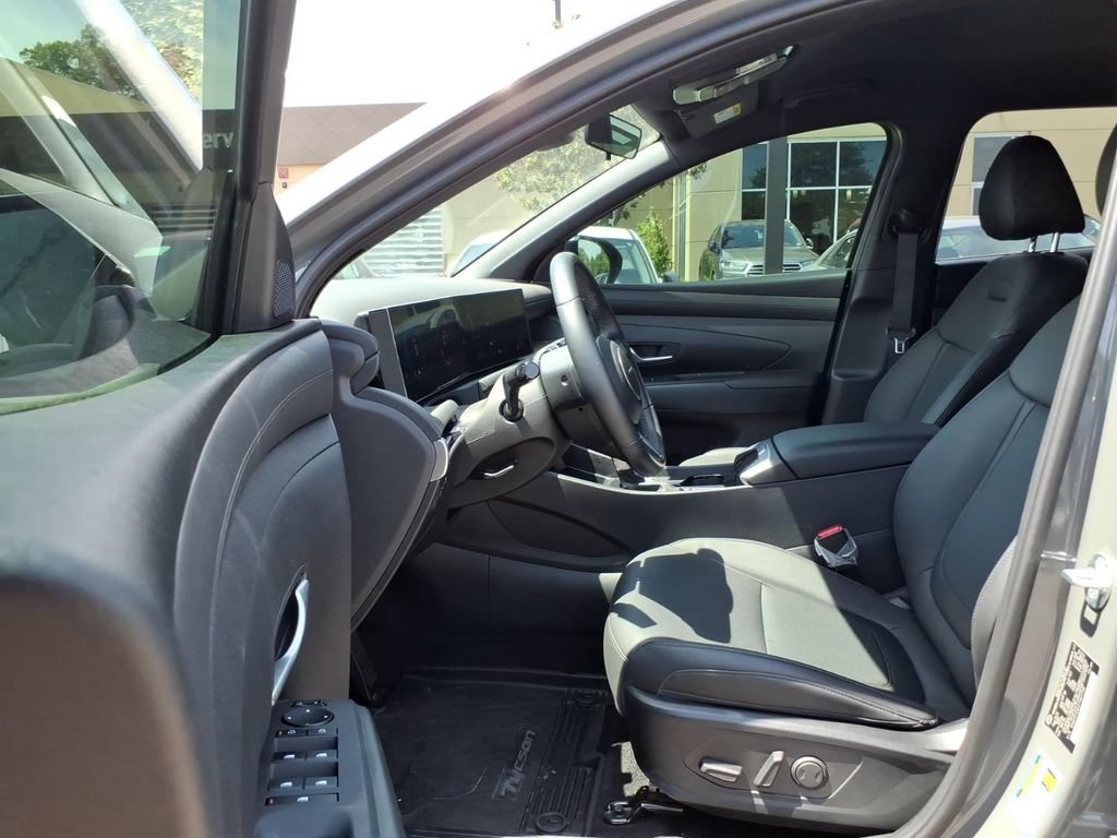 New 2026 Hyundai Tucson XRT FWD image 16