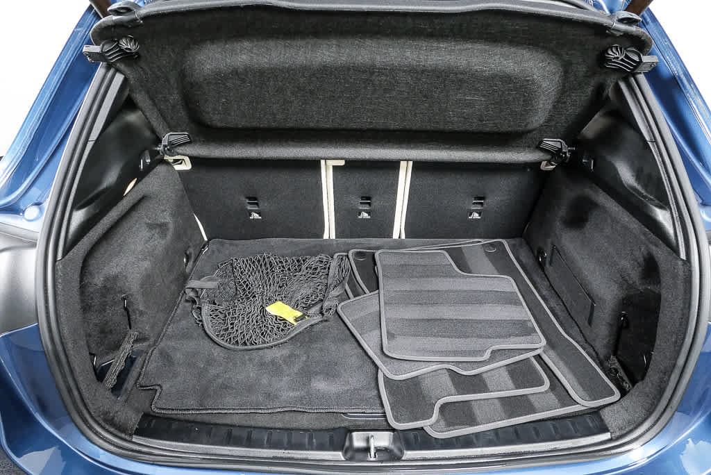 Used 2022 Mercedes-Benz GLA 250 image 30