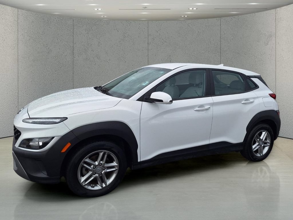 Used 2023 Hyundai Kona SE w/ Cargo Package FWD image 1