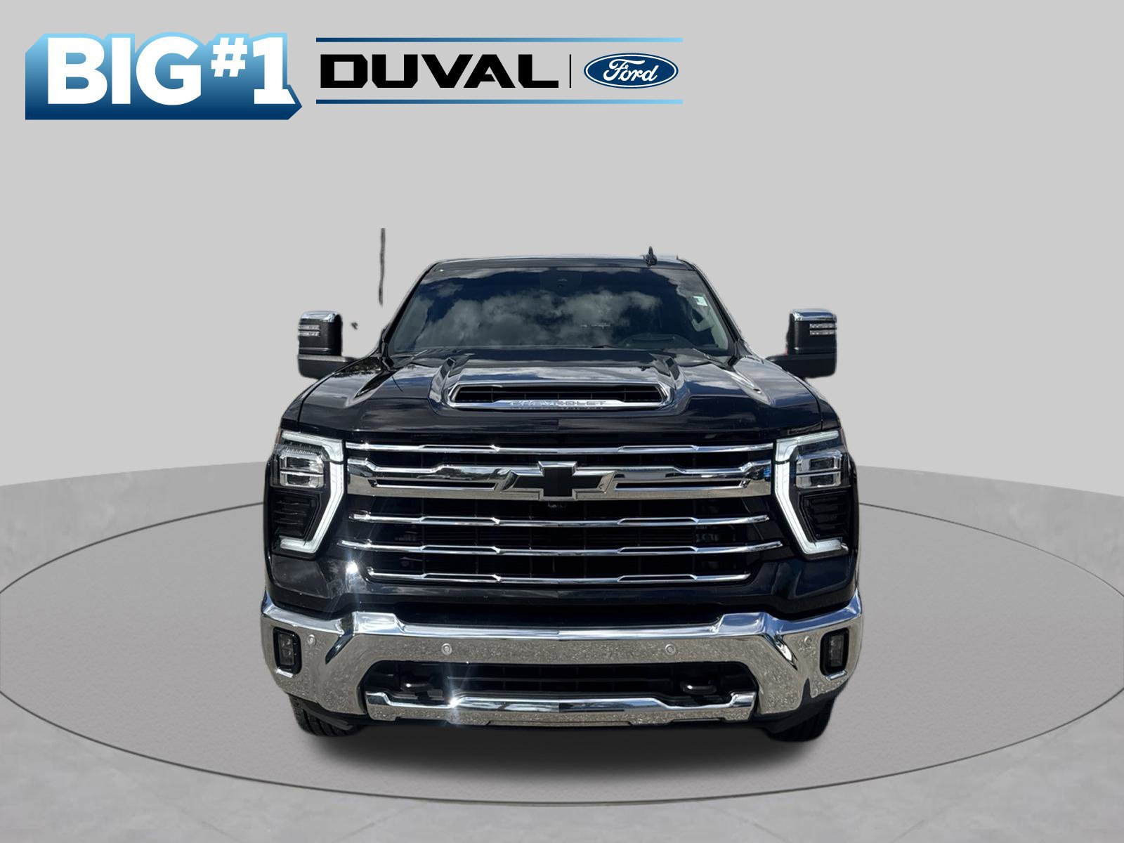 Used 2024 Chevrolet Silverado 2500 LTZ w/ LTZ Plus Package AWD/4WD image 7