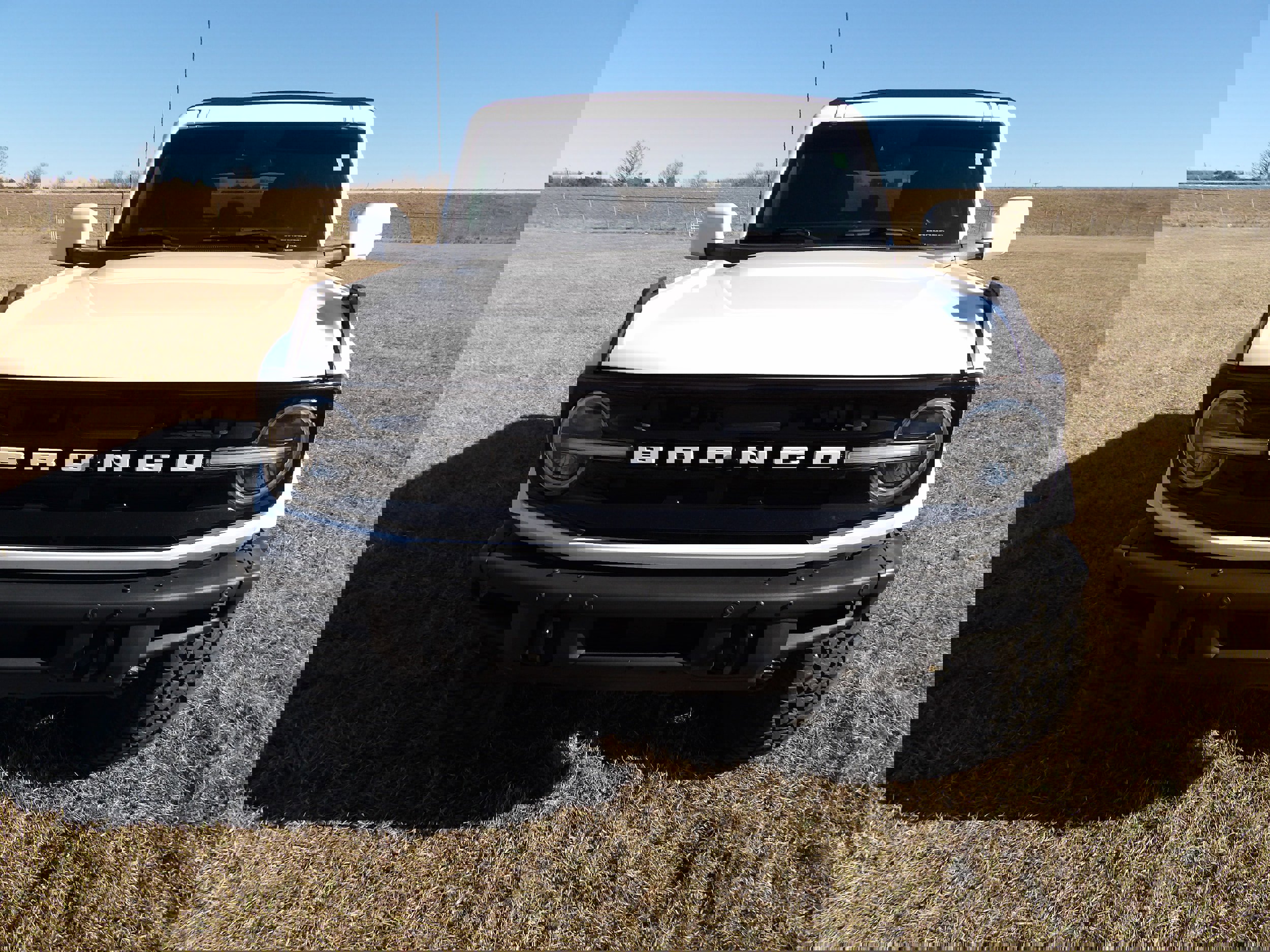 Used 2022 Ford Bronco Outer Banks image 6