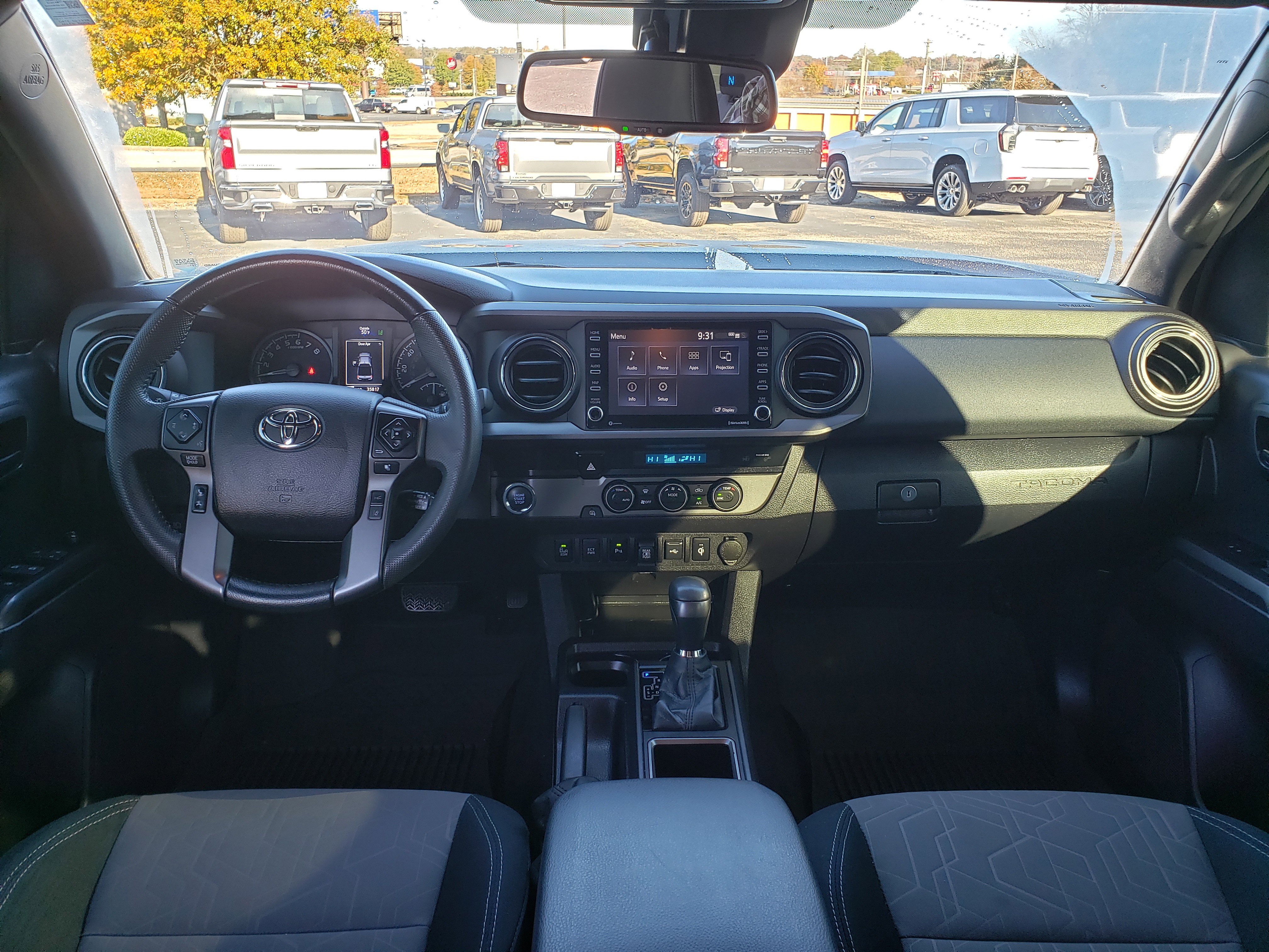 Used 2022 Toyota Tacoma TRD Off-Road w/ Technology Package image 33