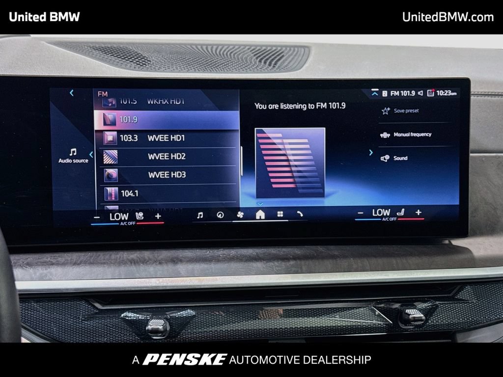 Used 2025 BMW X5 xDrive50e w/ Climate Comfort Package AWD/4WD image 15