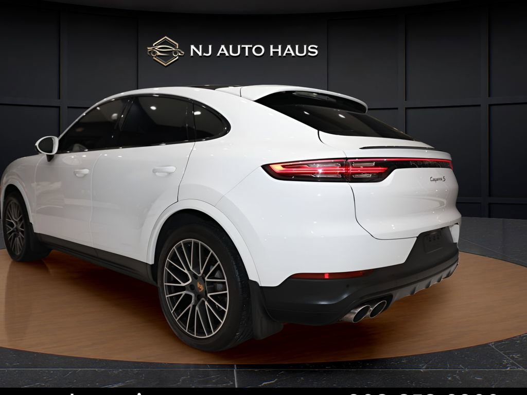 Used 2021 Porsche Cayenne S w/ Premium Package Plus image 6