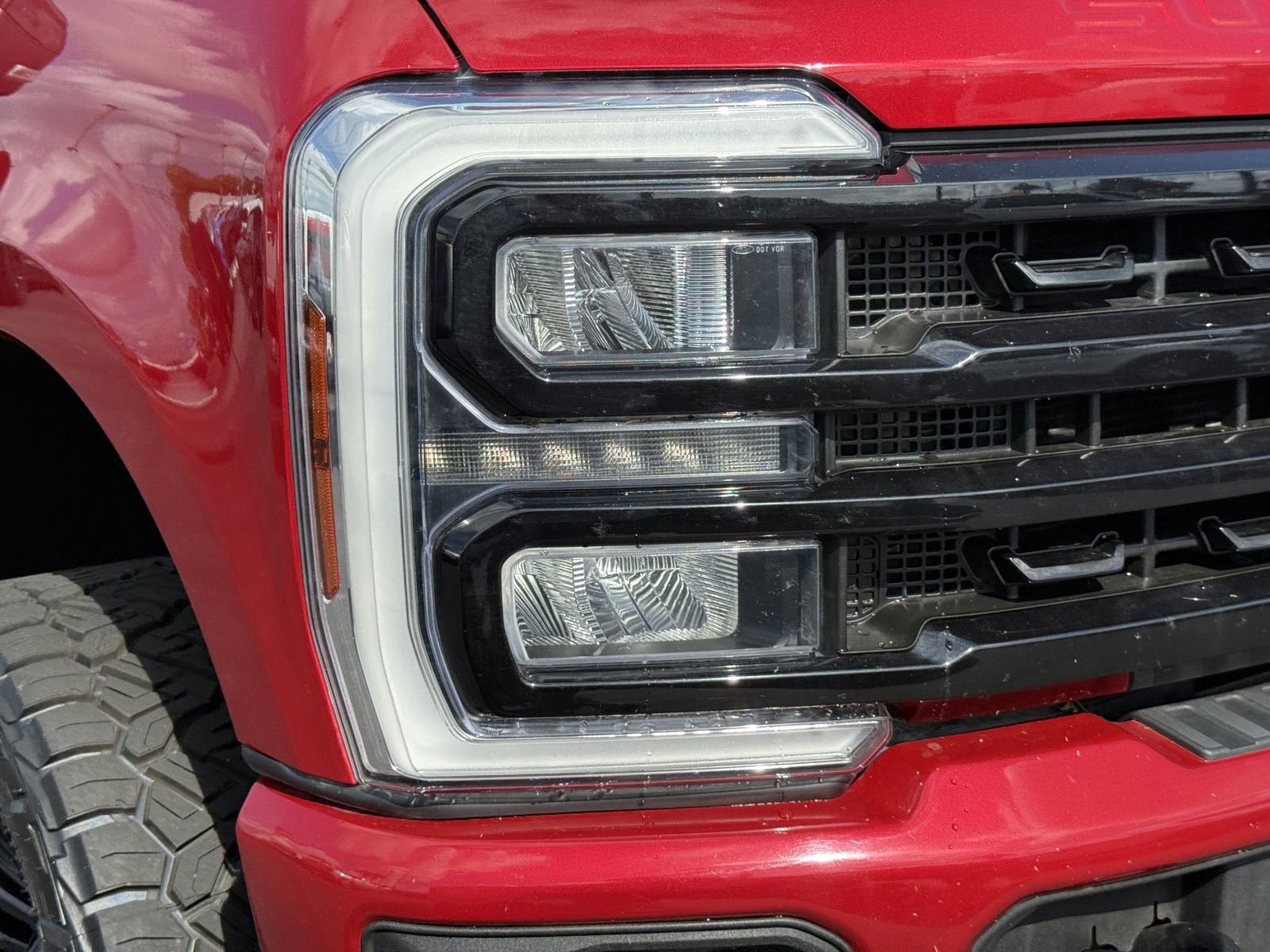 Used 2024 Ford F250 Lariat w/ Lariat Ultimate Package AWD/4WD image 9